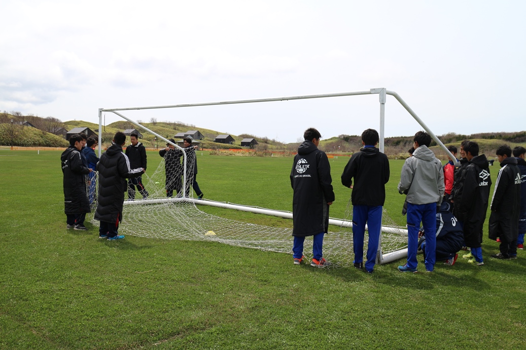 宗谷地区サッカー協会によるボランティア活動 北海道立宗谷ふれあい公園